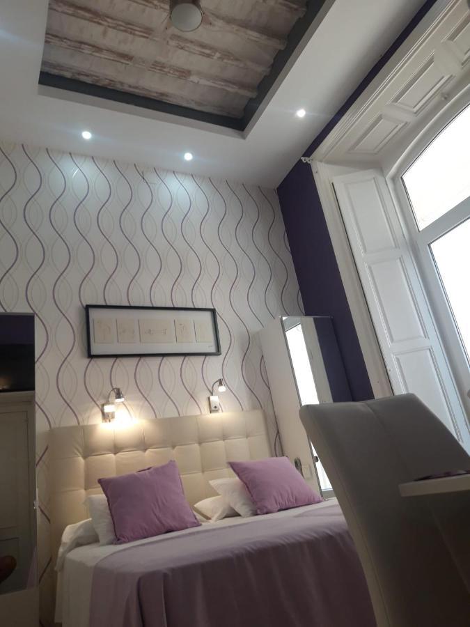 Apartamentos Marques De La Merced Málaga Eksteriør billede