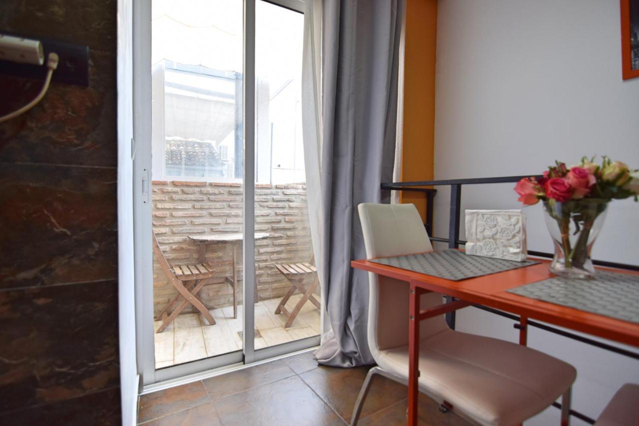 Apartamentos Marques De La Merced Málaga Eksteriør billede