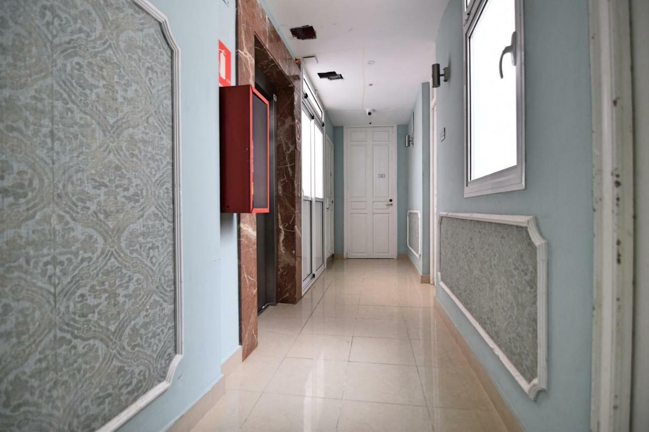 Apartamentos Marques De La Merced Málaga Eksteriør billede
